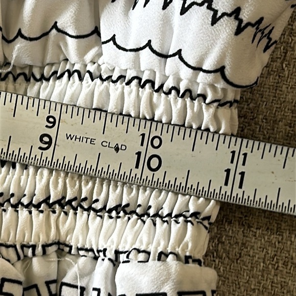 BEBE SMOCKED WAIST HALTER WHITE/BLACK JUMPSUIT SIZE S - Picture 12 of 12